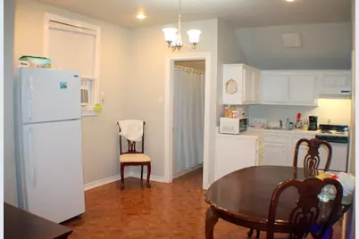 7833 Narcissus Street, Houston, TX 77012 - Photo 28