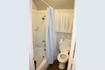 7833 Narcissus Street, Houston, TX 77012 - Photo 30