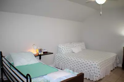 7833 Narcissus Street, Houston, TX 77012 - Photo 34