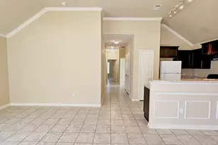 8031 Canyon St, Houston, TX 77051 - Photo 12