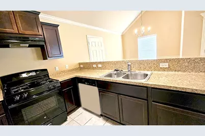 8031 Canyon Street, Houston, TX 77051 - Photo 14