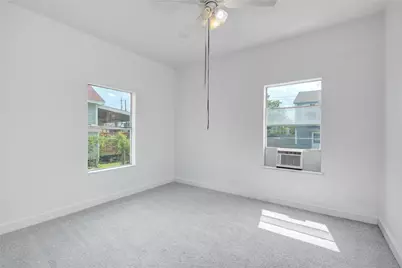 1131 W 2nd Street, Freeport, TX 77541 - Photo 10