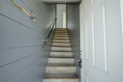 1131 W 2nd Street, Freeport, TX 77541 - Photo 12