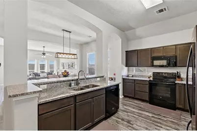 2721 Porters Way, Bryan, TX 77803 - Photo 6