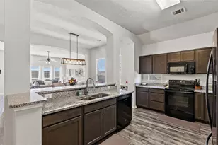 2721 Porter's Wy, Bryan, TX 77803 - Photo 6