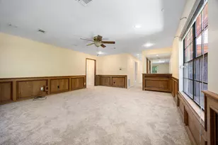 13903 Wilde Forest Ct, Sugar Land, TX 77498 - Photo 32