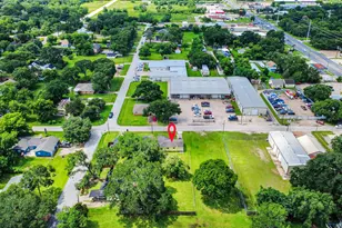 1909 Brooks Ave, Rosenberg, TX 77471 - Photo 16