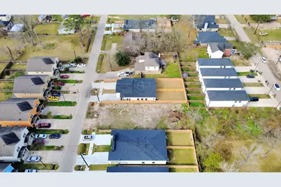 8106 Locksley Street, Houston, TX 77078 - Photo 10