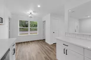 179 Mill St, Willis, TX 77378 - Photo 18