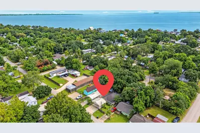 4221 Darby Street, Bacliff, TX 77518 - Photo 2