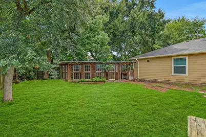 4221 Darby Street, Bacliff, TX 77518 - Photo 22
