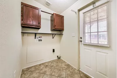 122 Egret Canal S, Baytown, TX 77523 - Photo 18
