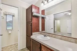 122 Egret Canal S, Baytown, TX 77523 - Photo 16