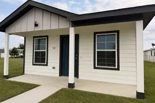 958 Rd 5702, Cleveland, TX 77327 - Photo 2