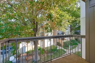 10049 Westpark Dr, Houston, TX 77042 - Photo 10