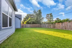 2627 Carmel St, Houston, TX 77091 - Photo 32