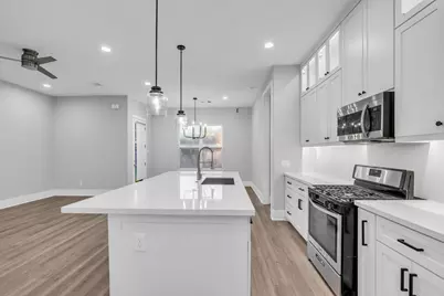 2627 Carmel Street, Houston, TX 77091 - Photo 8