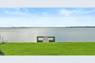 430 S Burnett Drive, Baytown, TX 77520 - Photo 10