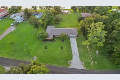 430 S Burnett Drive, Baytown, TX 77520 - Photo 14