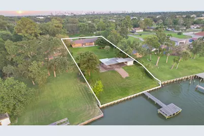 430 S Burnett Drive, Baytown, TX 77520 - Photo 20