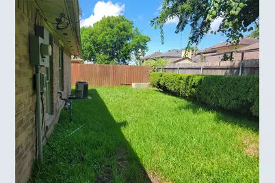 2034 Village Park Drive, Missouri City, TX 77489 - Photo 34