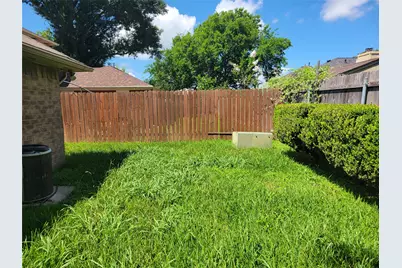 2034 Village Park Drive, Missouri City, TX 77489 - Photo 32