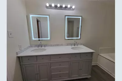 2034 Village Park Drive, Missouri City, TX 77489 - Photo 20