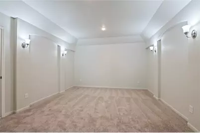 632 Kickapoo Court, Webster, TX 77598 - Photo 10