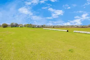 7018 Railroad St, Wallis, TX 77485 - Photo 28