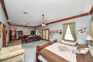 7018 Railroad St, Wallis, TX 77485 - Photo 16