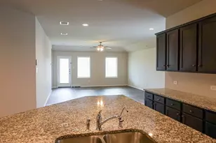 22723 Petrizzi Ln, Katy, TX 77449 - Photo 6