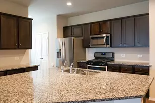 22723 Petrizzi Ln, Katy, TX 77449 - Photo 4