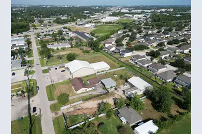 2934 Washington Drive, Houston, TX 77038 - Photo 10