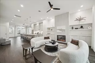 12818 Verdi Dr, Houston, TX 77024 - Photo 2