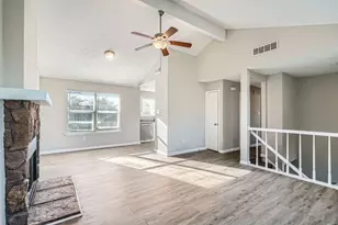 2801 Custer Dr, League City, TX 77573 - Photo 4