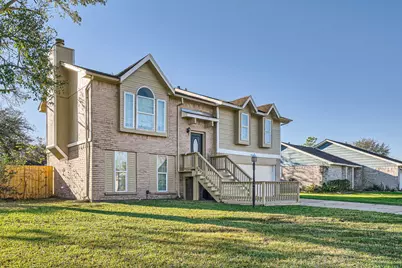 2801 Custer Drive, League City, TX 77573 - Photo 2