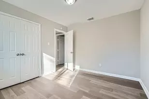 2801 Custer Dr, League City, TX 77573 - Photo 18