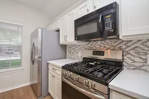 4107 Merlet Dr, Pearland, TX 77584 - Photo 12