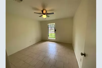 7710 Ashmole Lane, Houston, TX 77088 - Photo 18