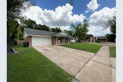 7710 Ashmole Lane, Houston, TX 77088 - Photo 2