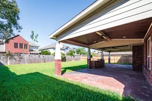 9611 Sagedock Ct, Houston, TX 77089 - Photo 32