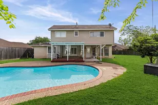 3202 Kempwood Dr, Sugar Land, TX 77479 - Photo 20