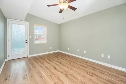 658 Warsaw Street, Bayou Vista, TX 77563 - Photo 14