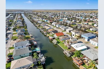 658 Warsaw Street, Bayou Vista, TX 77563 - Photo 30