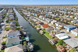 658 Warsaw St, Bayou Vista, TX 77563 - Photo 30