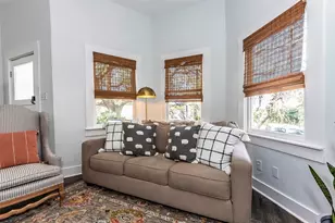 2021 Ave O 1/2, Galveston, TX 77550 - Photo 10