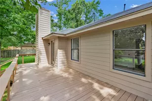 230 Tupelo Ln, Conroe, TX 77304 - Photo 18