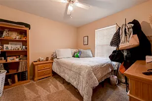 101 Laurie Ln, Willis, TX 77378 - Photo 12