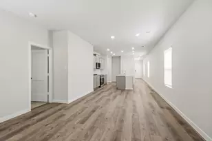 17817 Lionheart Rd, Conroe, TX 77306 - Photo 6