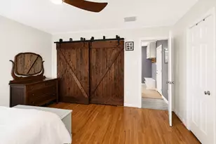 701 W 32nd Street W, Houston, TX 77018 - Photo 10